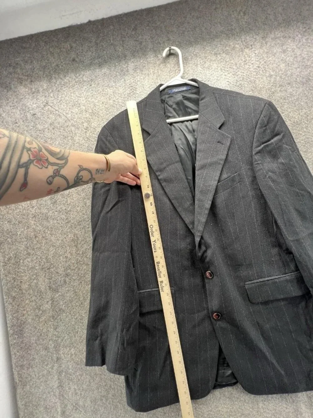 Ralph Lauren Jacket Mens 44R Gray Wool Pinstripe Two Button Sport Coat Canada